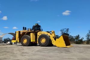 Cat 994K Wheel Loader - Jobs for Cat trained heavy equipment mechanics in Australia PNG and New Caledonia.