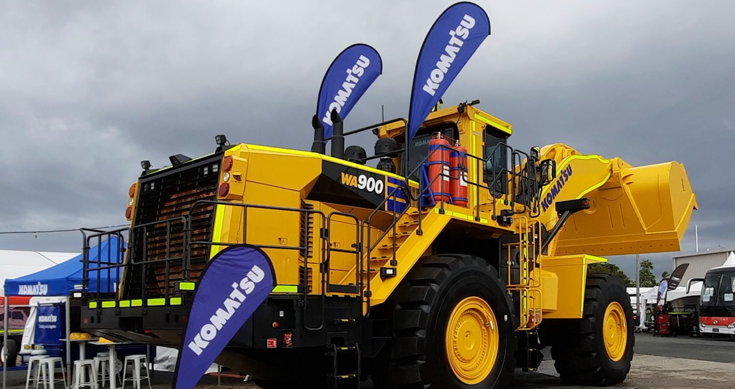 International recruitment of Komatsu trained heavy equipment mechanics - Komatsu WA900 at the Mackay Mining Expo July 2022 International recruitment of Komatsu trained heavy equipment mechanics - Komatsu WA900 at the Mackay Mining Expo July 2022